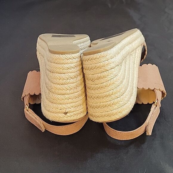 BRAND NEW LC LAUREN CONRAD CACTUS FLOWER WOMEN'S WEDGE SANDALS - Picture 13 of 16